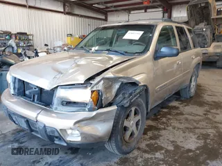 2004 Chevrolet TrailBlazer LS with VIN 1GNDT13S342194391, listed as a IAAI auction lot 42083394 with 215,125 mi miles and . Bid and sale history available at DreamBid. Image 17.