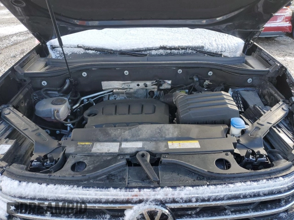 2024 Volkswagen Atlas Peak Edition SE with VIN 1V2CR2CA8RC570034, listed as a Copart auction lot 45377275 with 26,557 mi miles and Salvage title. Bid and sale history available at DreamBid. Image 12.