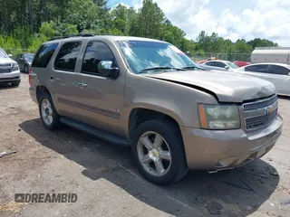2007 Chevrolet Tahoe LT с VIN 1GNFC13057R312234, выставлен на аукционе IAAI как лот 42682255 с пробегом 326 289 миль миль и . История ставок и продаж доступна на DreamBid. Изображение 1.