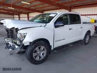 2018 Nissan Titan SV with VIN 1N6AA1EK9JN543043, listed as a IAAI auction lot 41279679 with 49,165 mi miles. Bid and sale history available at carsss.com. Image 16.