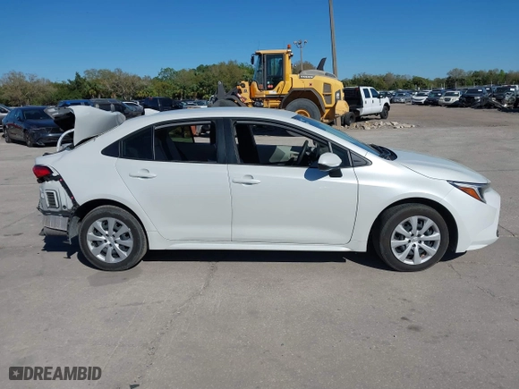 2024 Toyota Corolla Hybrid LE with VIN JTDBCMFE7R3050089, listed as a IAAI auction lot 41737082 with 39,106 mi miles. Bid and sale history available at carsss.com. Image 13.