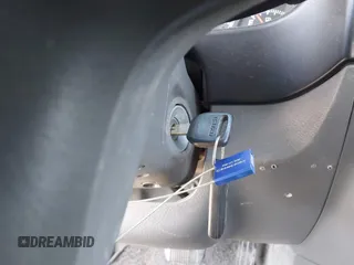 2000 Isuzu Rodeo S с VIN 4S2CK58W8Y4300441, выставлен на аукционе IAAI как лот 42271723 с пробегом 278 324 миль миль и . История ставок и продаж доступна на DreamBid. Изображение 11.