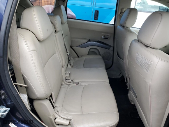 2008 Mitsubishi Outlander XLS with VIN JA4MT41X48Z016263, listed as a Copart auction lot 50369975 with 185,898 mi miles and Salvage Title. Bid and sale history available at carsss.com. Image 11.
