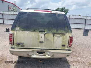 2000 Ford Expedition Eddie Bauer с VIN 1FMEU17L3YLB95565, выставлен на аукционе IAAI как лот 42517370 с пробегом Не указан миль и . История ставок и продаж доступна на DreamBid. Изображение 16.