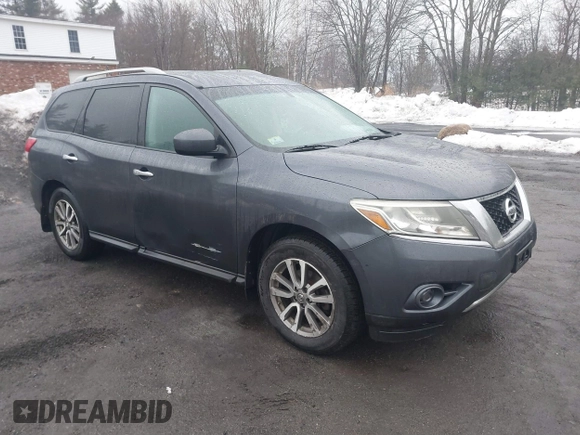 2013 Nissan Pathfinder SV with VIN 5N1AR2MM6DC670669, listed as a IAAI auction lot 41727260 with 186,112 mi miles. Bid and sale history available at carsss.com. Image 1.