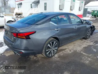 2019 Nissan Altima 2.5 Platinum with VIN 1N4BL4FWXKC158811, listed as a IAAI auction lot 41258530 with 64,779 mi miles. Bid and sale history available at carsss.com. Image 4.