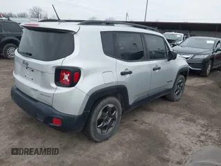 2017 Jeep Renegade Sport с VIN ZACCJAAH3HPF05721, выставлен на аукционе IAAI как лот 41483463 с пробегом 86 414 миль миль и . История ставок и продаж доступна на DreamBid. Изображение 4.