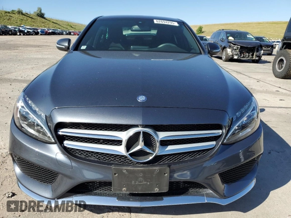 2015 Mercedes-Benz C 300 Luxury с VIN 55SWF4KB8FU064715, выставлен на аукционе Copart как лот 62694295 с пробегом 30 504 миль миль и Списание • Salvage title. История ставок и продаж доступна на DreamBid. Изображение 5.