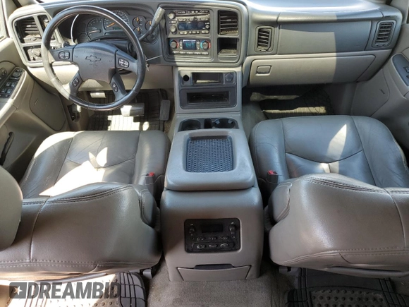2004 Chevrolet Suburban LT with VIN 3GNFK16T24G168520, listed as a Copart auction lot 64969795 with 215,145 mi miles and Salvage title. Bid and sale history available at DreamBid. Image 8.
