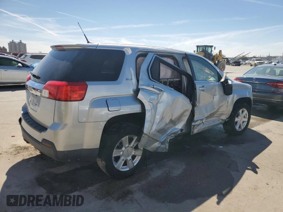 2012 GMC Terrain SLE-1 with VIN 2GKALMEK0C6326801, listed as a Copart auction lot 46122805 with 140,373 mi miles and Salvage Title. Bid and sale history available at carsss.com. Image 3.