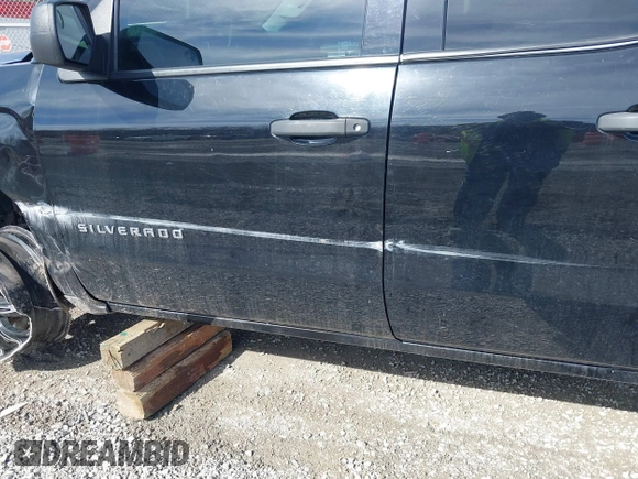2014 Chevrolet Silverado 1500 LT with VIN 1GCVKREH4EZ338281, listed as a IAAI auction lot 41581754 with 126,786 mi miles and . Bid and sale history available at DreamBid. Image 18.