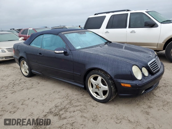 2001 Mercedes-Benz CLK 320/430 z VIN WDBLK70G81T062614, wystawiony jako Copart lot #74614314 z przebiegiem Nie podano mil oraz Szkody całkowita. Historia ofert i sprzedaży dostępna na DreamBid. Obrazek 4.