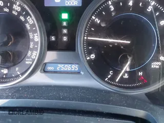 2010 Lexus IS 350 with VIN JTHBE5C21A2017706, listed as a IAAI auction lot 41422098 with 250,695 mi miles and . Bid and sale history available at DreamBid. Image 16.