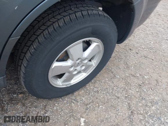 2011 Ford Escape с VIN 1FMLU9DG6BKB43521, выставлен на аукционе IAAI как лот 42681415 с пробегом 93 794 миль миль и . История ставок и продаж доступна на DreamBid. Изображение 12.