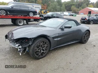 2021 Aston Martin Vantage z VIN SCFSMGBW8MGP05991, wystawiony jako Copart lot #74318534 z przebiegiem 10 173 mil mil oraz Szkody całkowita. Historia ofert i sprzedaży dostępna na DreamBid. Obrazek 1.