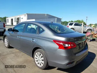2017 Nissan Sentra S z VIN 3N1AB7AP0HY359680, wystawiony jako IAAI lot #42320581 z przebiegiem 120 244 mil mil oraz . Historia ofert i sprzedaży dostępna na DreamBid. Obrazek 3.