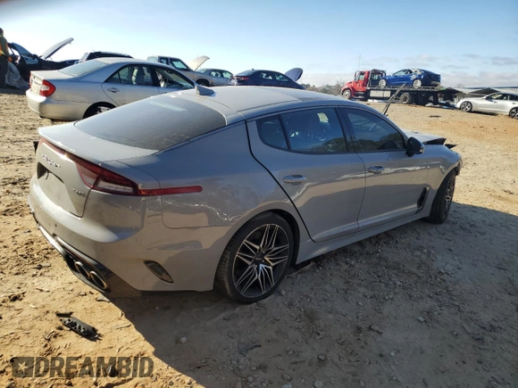 2022 Kia Stinger GT1 with VIN KNAE45LC3N6111026, listed as a Copart auction lot 85894634 with 62,011 mi miles and Salvage Title. Bid and sale history available at DreamBid. Image 3.