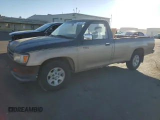 1993 Toyota T100 z VIN JT4VD10C2P0007486, wystawiony jako Copart lot #77669724 z przebiegiem 150 936 mil mil oraz Tytuł czysty. Historia ofert i sprzedaży dostępna na DreamBid. Obrazek 1.