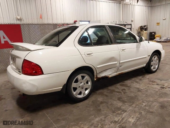 2006 Nissan Sentra 1.8 S with VIN 3N1CB51D76L545715, listed as a IAAI auction lot 41813908 with 160,848 mi miles. Bid and sale history available at carsss.com. Image 4.