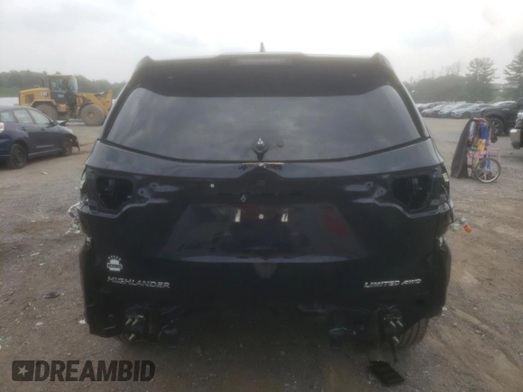 2017 Toyota Highlander Limited with VIN 5TDDZRFH0HS403090, listed as a Copart auction lot 61037445 with 113,703 mi miles and Salvage title. Bid and sale history available at DreamBid. Image 6.