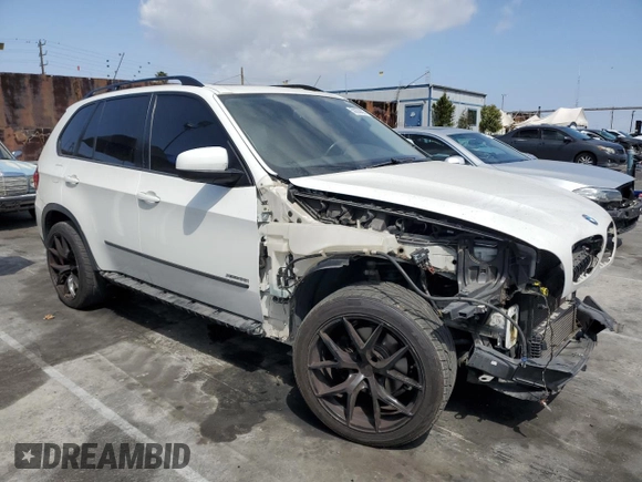 2011 BMW X5 35i with VIN 5UXZV4C55BL406427, listed as a Copart auction lot 50256895 with 155,662 mi miles and Salvage Title. Bid and sale history available at carsss.com. Image 4.