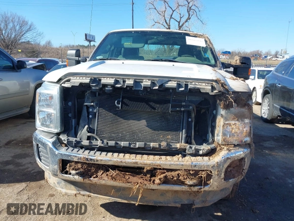 2014 Ford F-250 XL z VIN 1FT7X2B67EEB13106, wystawiony jako IAAI lot #41337143 z przebiegiem 116 625 mil mil oraz . Historia ofert i sprzedaży dostępna na DreamBid. Obrazek 12.