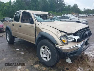 2002 Toyota Tacoma PreRunner with VIN 5TEGN92N12Z885437, listed as a IAAI auction lot 42077706 with 210,775 mi miles and . Bid and sale history available at DreamBid. Image 1.