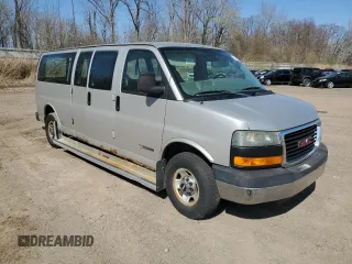 2006 GMC Savana with VIN 1GJHG39U861268862, listed as a Copart auction lot 53392725 with 110,248 mi miles and Clean Title. Bid and sale history available at carsss.com. Image 4.