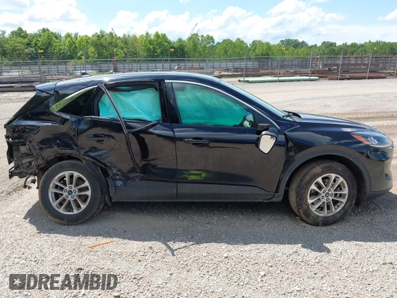 2022 Ford Escape SE z VIN 1FMCU0G60NUA99216, wystawiony jako IAAI lot #42527272 z przebiegiem 75 939 mil mil oraz . Historia ofert i sprzedaży dostępna na DreamBid. Obrazek 13.