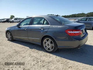 2010 Mercedes-Benz E 350 Luxury with VIN WDDHF8HB6AA236577, listed as a Copart auction lot 61032405 with 169,988 mi miles and Clean title. Bid and sale history available at DreamBid. Image 2.
