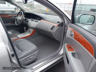 2005 Toyota Avalon XL with VIN 4T1BK36B85U027746, listed as a IAAI auction lot 41609354 with 183,844 mi miles. Bid and sale history available at carsss.com. Image 5.