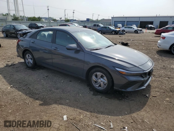 2024 Hyundai Elantra SE with VIN KMHLL4DG4RU784378, listed as a Copart auction lot 60990345 with 9,020 mi miles and Salvage title. Bid and sale history available at DreamBid. Image 4.