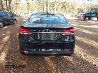 2017 Ford Fusion SE with VIN 3FA6P0HD4HR274977, listed as a IAAI auction lot 40722867 with 108,470 mi miles. Bid and sale history available at carsss.com. Image 16.