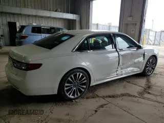2020 Lincoln Continental Standard with VIN 1LN6L9VK1L5601923, listed as a Copart auction lot 49656935 with 8,271 mi miles and Salvage Title. Bid and sale history available at carsss.com. Image 3.