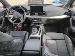 2021 Audi SQ5 Prestige z VIN WA1C4AFY4M2029302, wystawiony jako Copart lot #49457745 z przebiegiem 33 949 mil mil oraz Szkoda całkowita • Salvage title. Historia ofert i sprzedaży dostępna na DreamBid. Obrazek 8.