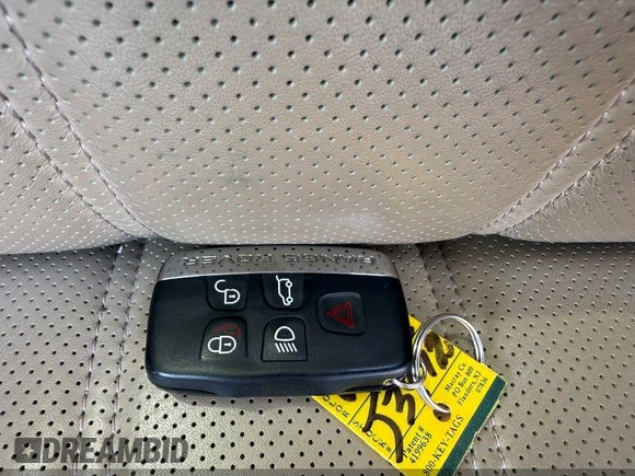 2016 Land Rover Range Rover HSE with VIN SALGS2VF9GA278734, listed as a IAAI auction lot 42844978 with 82,556 mi miles and . Bid and sale history available at DreamBid. Image 11.
