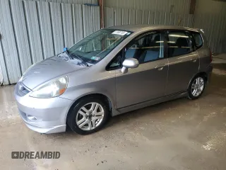 2007 Honda Fit Sport with VIN JHMGD38687S058321, listed as a Copart auction lot 61569795 with 111,220 mi miles and Salvage title. Bid and sale history available at DreamBid. Image 1.