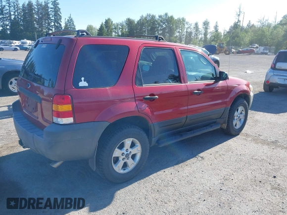 2005 Ford Escape XLT с VIN 1FMCU93155KA28328, выставлен на аукционе IAAI как лот 42293762 с пробегом 136 907 миль миль и . История ставок и продаж доступна на DreamBid. Изображение 4.