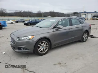 2013 Ford Fusion SE with VIN 3FA6P0HR5DR205592, listed as a Copart auction lot 87661635 with 186,606 mi miles and Clean Title. Bid and sale history available at carsss.com. Image 1.