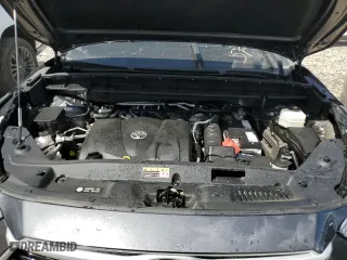 2022 Toyota Highlander XLE with VIN 5TDHZRBH9NS229958, listed as a Copart auction lot 67699934 with 53,525 mi miles and Salvage Title. Bid and sale history available at carsss.com. Image 11.