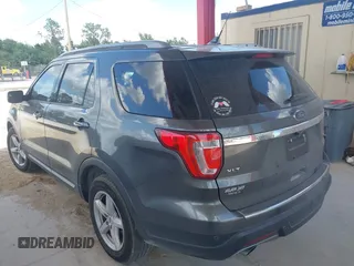 2018 Ford Explorer XLT with VIN 1FM5K7DH4JGB39495, listed as a IAAI auction lot 41941964 with 99,879 mi miles and . Bid and sale history available at DreamBid. Image 3.