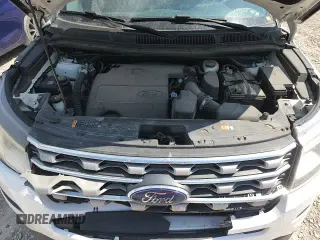2017 Ford Explorer XLT with VIN 1FM5K8D85HGD05877, listed as a Copart auction lot 64475755 with 97,863 mi miles and Salvage title. Bid and sale history available at DreamBid. Image 14.