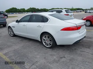 2017 Jaguar XF 35t Prestige with VIN SAJBE4BV2HCY48435, listed as a IAAI auction lot 41652369 with 63,424 mi miles. Bid and sale history available at carsss.com. Image 3.