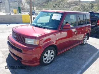 2006 Scion xB with VIN JTLKT324464124537, listed as a IAAI auction lot 41929345 with 141,111 mi miles. Bid and sale history available at carsss.com. Image 17.