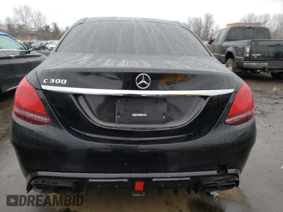 2015 Mercedes-Benz C-Class C 300 Luxury with VIN 55SWF4KB7FU025081, listed as a Copart auction lot 46940995 with 136,291 mi miles and Non Repairable. Bid and sale history available at carsss.com. Image 6.