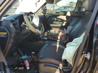 2018 Kia Soul ! with VIN KNDJX3AA9J7533000, listed as a Copart auction lot 87643525 with 106,342 mi miles and Salvage Title. Bid and sale history available at carsss.com. Image 7.