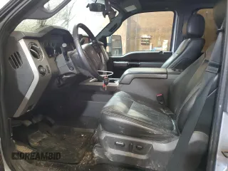 2016 Ford F-350 Platinum z VIN 1FT7W3B68GEB12266, wystawiony jako Copart lot #85474984 z przebiegiem Nie podano mil oraz Szkoda całkowita • Salvage title. Historia ofert i sprzedaży dostępna na DreamBid. Obrazek 7.