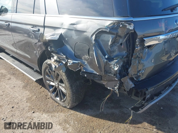 2021 Ford Expedition Limited с VIN 1FMJU1KT7MEA26105, выставлен на аукционе IAAI как лот 41346770 с пробегом 85 510 миль миль и . История ставок и продаж доступна на DreamBid. Изображение 6.