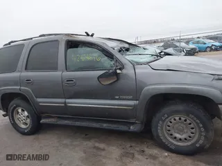 2002 Chevrolet Tahoe LT with VIN 1GNEK13Z42J219242, listed as a IAAI auction lot 41208846 with 279,366 mi miles. Bid and sale history available at carsss.com. Image 13.