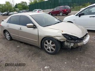 2005 Honda Accord EX-L z VIN 1HGCM66525A018851, wystawiony jako IAAI lot #42261030 z przebiegiem Nie podano mil oraz . Historia ofert i sprzedaży dostępna na DreamBid. Obrazek 1.